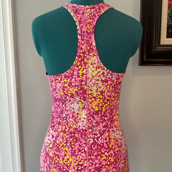 Razor Back Athletic Tank Top - Picture 5 of 6